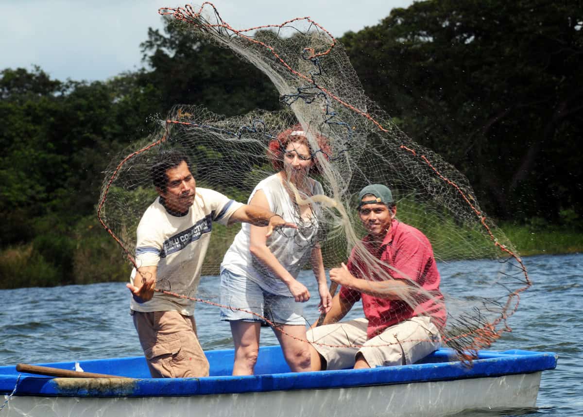 KAREN EMANUEL ARTISANAL FISHING AT JICARO ISLAND ECOLODGE, LAKE NICARAGUA. 15/10/2011