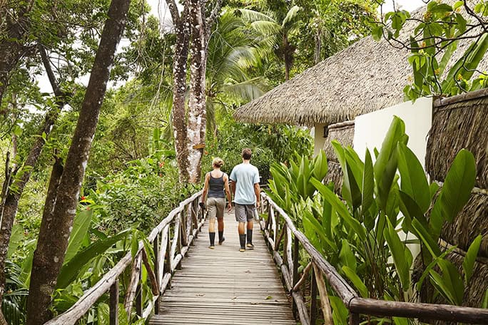 Costa-Rica-Lapa-Rios-accommodation-Deck-17-684w