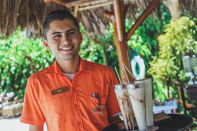 Costa-Rica-Lapa-Rios-people-staff-milkshake