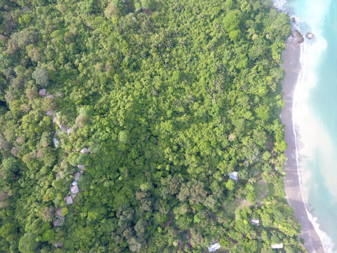 Lapa-Rios-Costa-Rica-drone