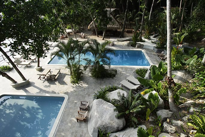 Indonesia-Nikoi-Island-swimming-pools-684w
