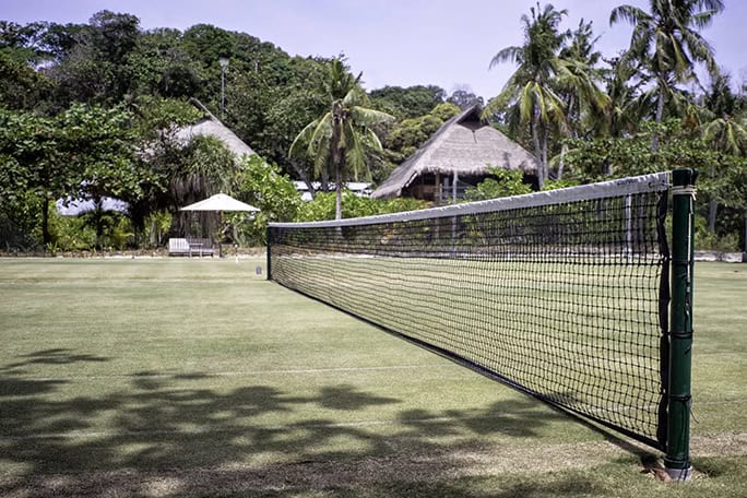 Indonesia-Nikoi-Island-tennis-92-684w