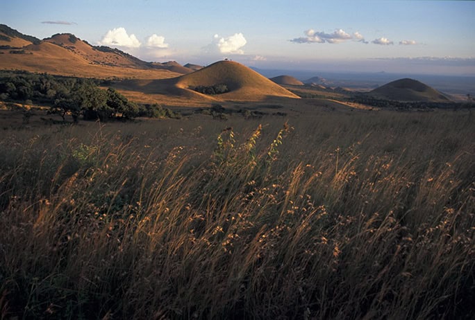 Kenya-Campi-ya-Kanzi-Chyulu-hills-sunset-1-684w
