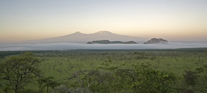 Kenya Campi ya Kanzi Kilimanjaro Panoramic Sunrise