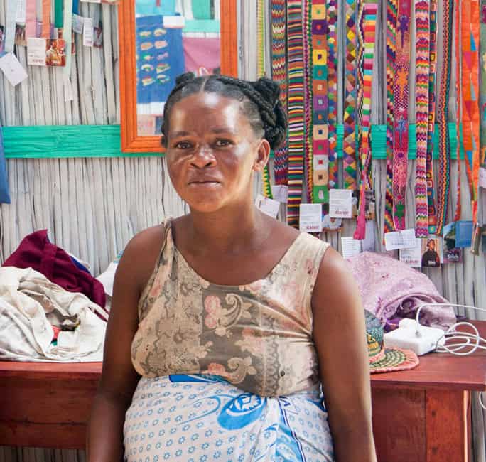 Madagascar-Stitch-St-Luce-fraline-1-684w