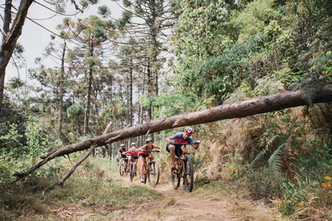 Malawi-Orbis-Biking-Zomba-Terrain-684w