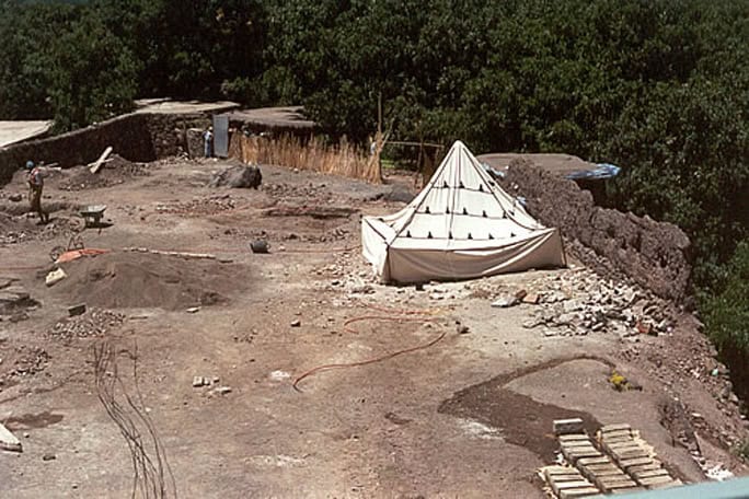 Morocco-Kasbah-du-Toubkal-ruins-to-renovation-684w