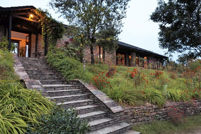 Nepal-Tiger-Mountain-Pokhara-Lodge-Main-Lodge-Bar-Library-Dining-Room-2-684w
