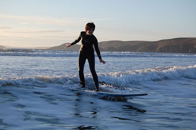 Wales: Adventure-Tours UK Yoga Surf Retreat clifftop yoga Surfing